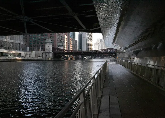 Blueground The Loop Pool Wd Nr Par Chi-1186 * Chicago